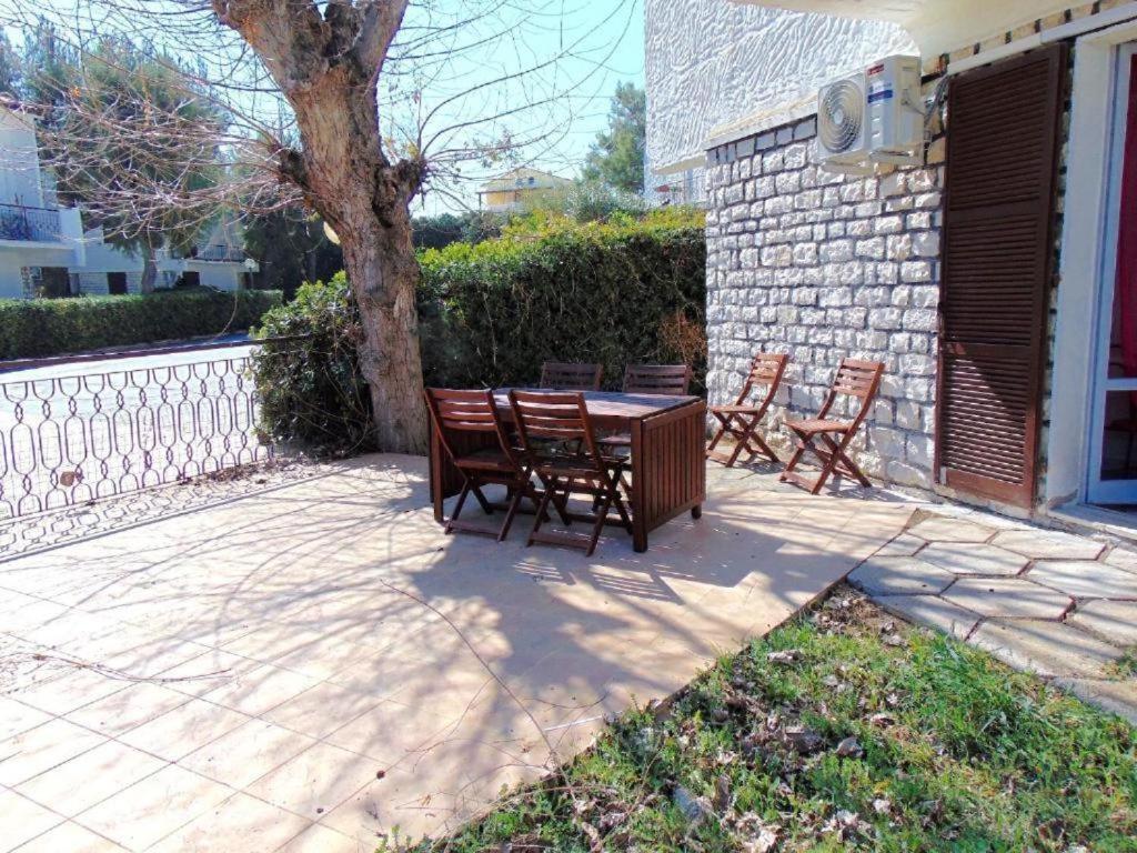 M084 - Marcelli, Trilocale Con Giardino A 100 M. Dal Mare Al Mareverde Apartment *